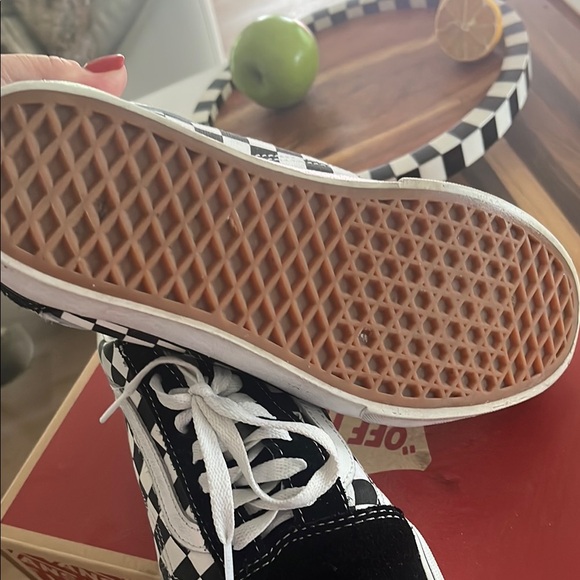 Vans Classic Checkered Skate Shoes - Picture 7 of 7